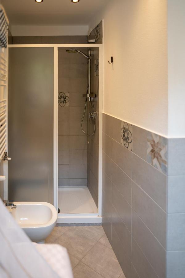 L'Arche Comfort&Relax, Sweet Home Via Eraclito Милано Екстериор снимка