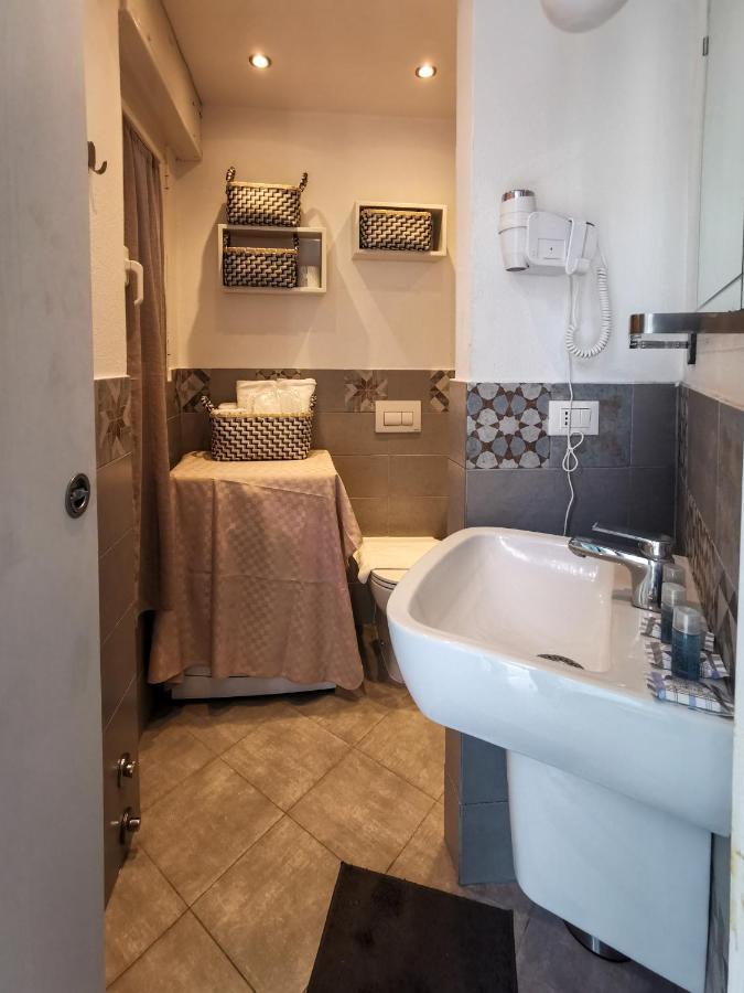 L'Arche Comfort&Relax, Sweet Home Via Eraclito Милано Екстериор снимка